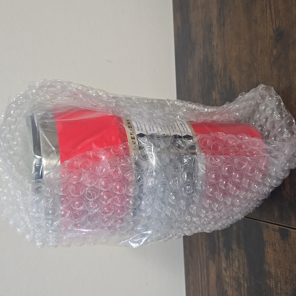 Yeti 30 oz Stackable Rambler Red - Picture 3 of 3